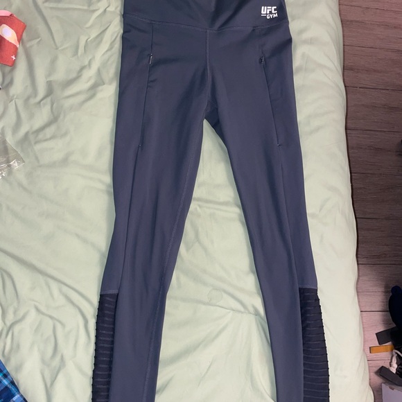 UFC gym leggings - Picture 2 of 6